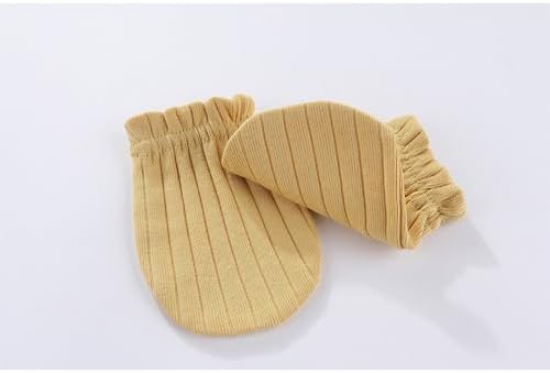 Stylish and Comfortable Unisex Layette Set for Babies