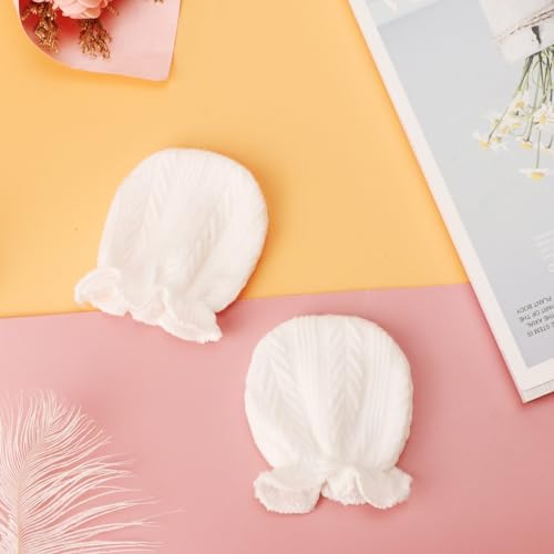 Perfect Newborn Gloves - Soft Hypoallergenic mittens for 0-6 Months