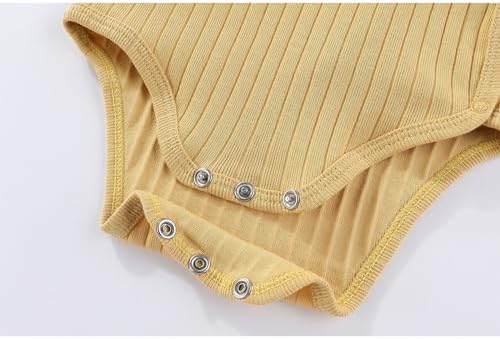 Stylish and Comfortable Unisex Layette Set for Babies