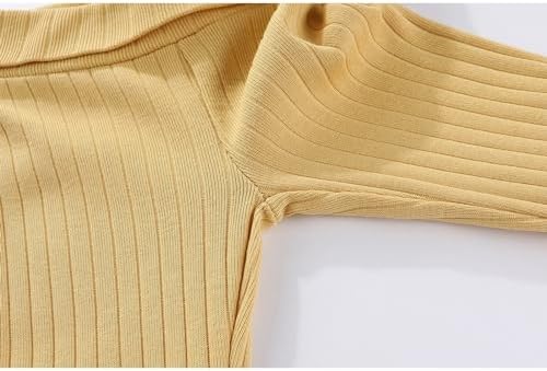 Stylish and Comfortable Unisex Layette Set for Babies