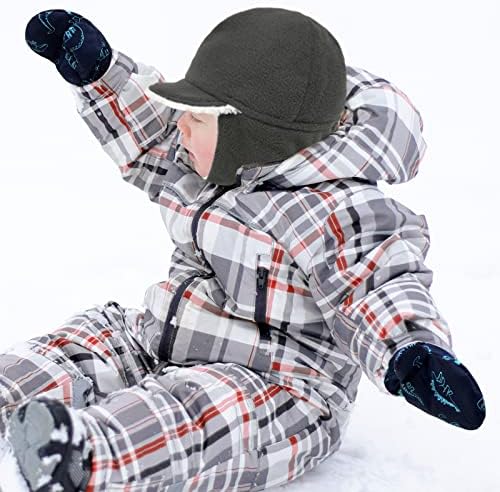 Stay warm in Sarfel waterproof gloves for toddlers