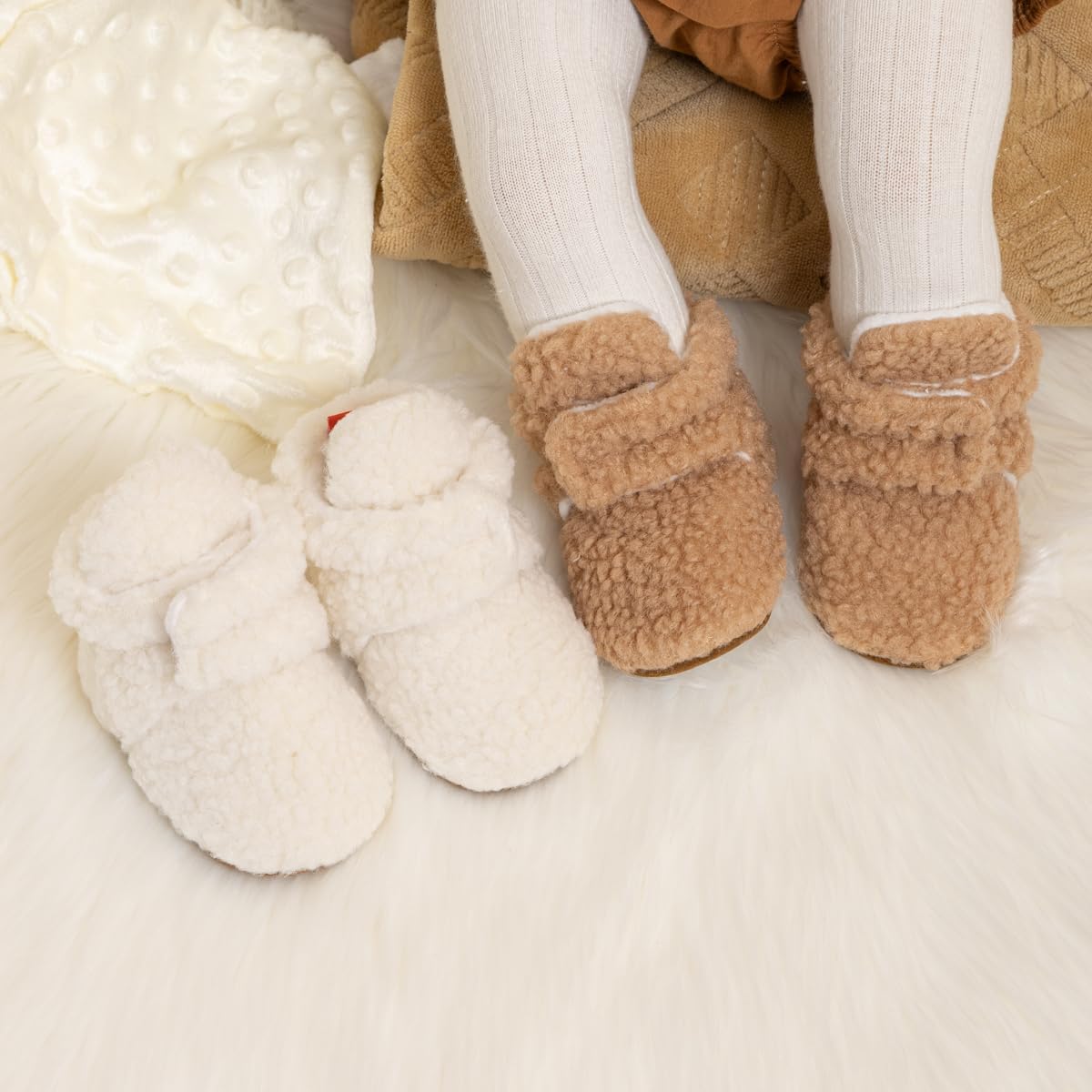 Babelvit Soft Fleece Booties for Babies