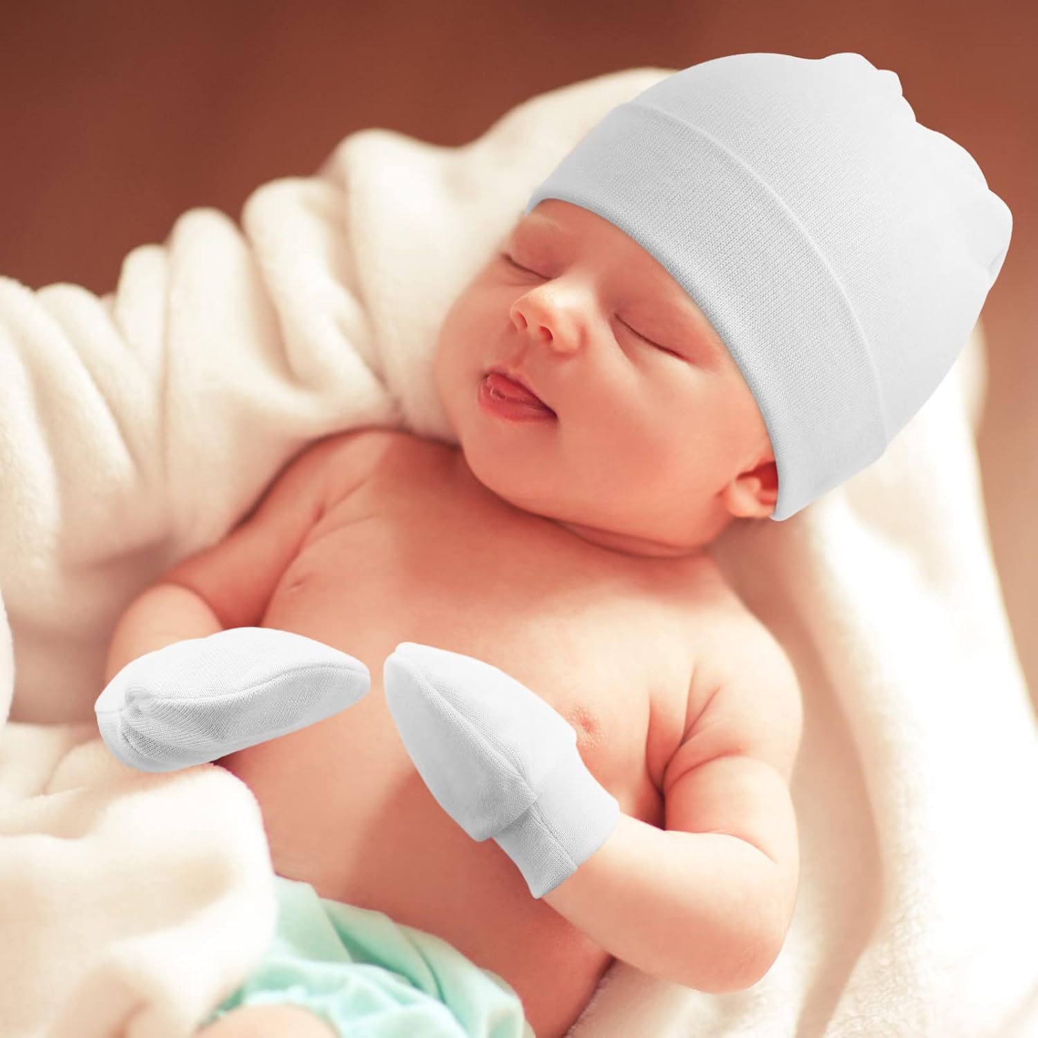 DRESHOW newborn and toddler childproof Baby Hats and Mittens Set - accents
