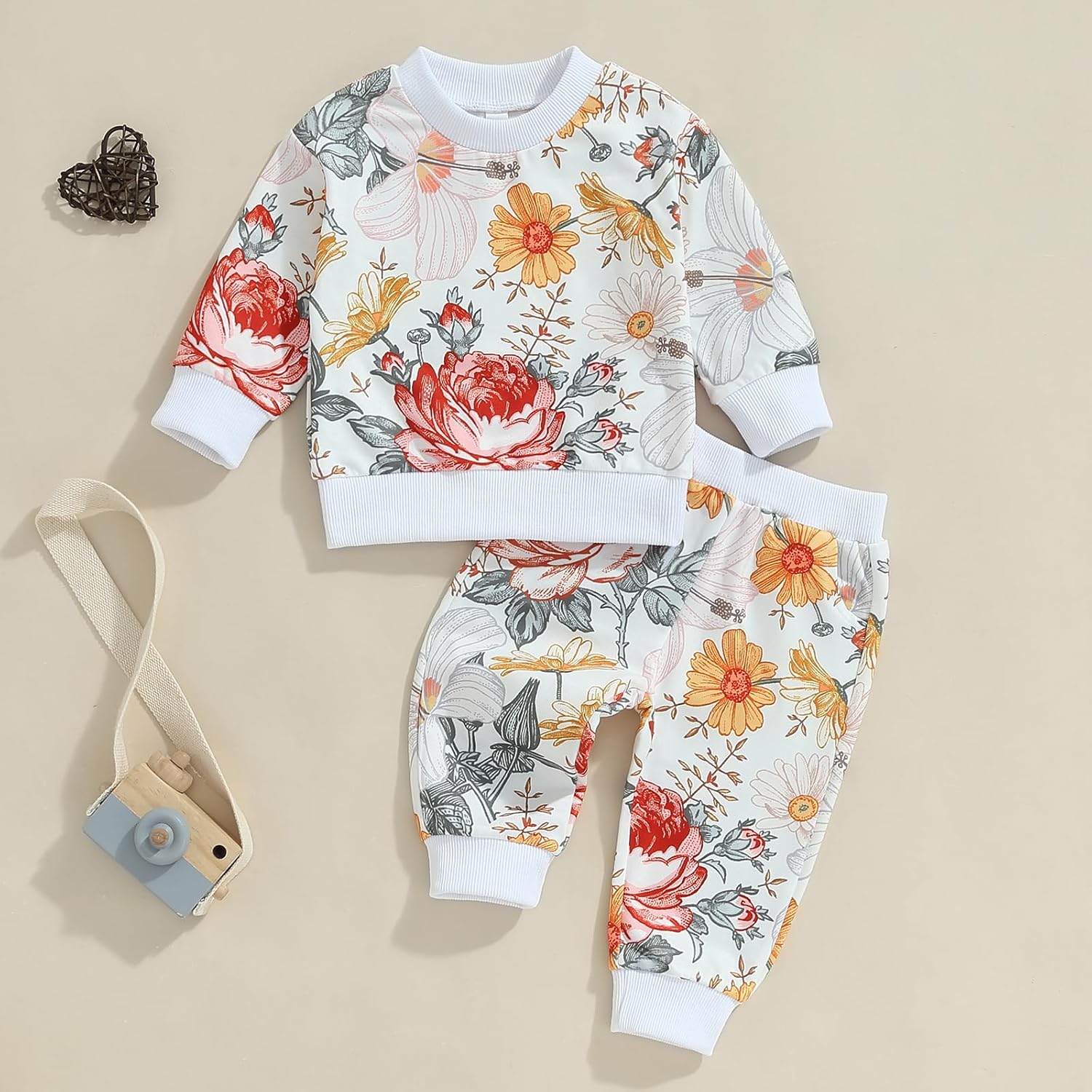 Cute Fall Girls Set with Soft Material and Floral Design