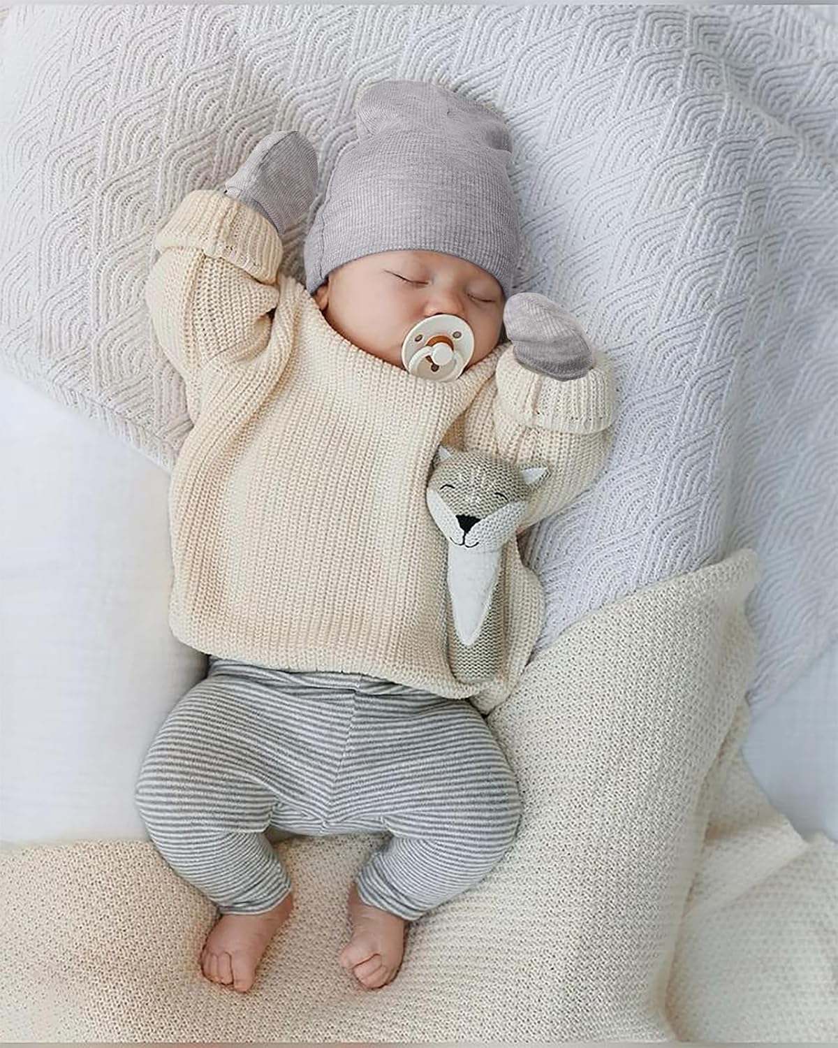 DRESHOW BQUBO Newborn Safety Hats Scratch-Mitigating Gloves