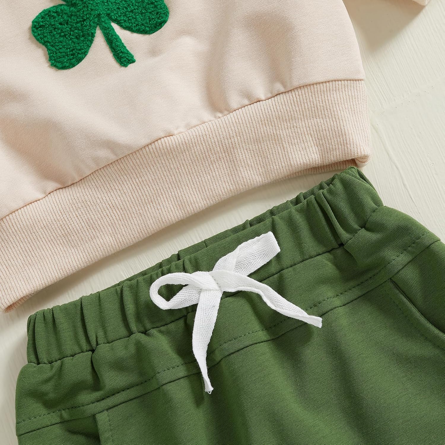 Amnnchya Toddler St Patricks Day Character Set with Shamrock Sweater Pants