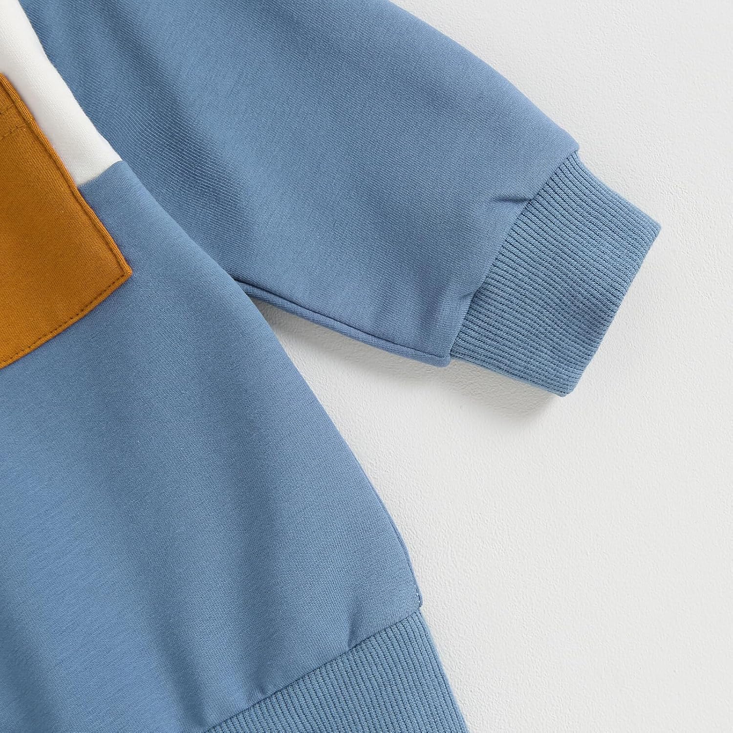 Kupretty Toddler Boy Winter Color Block Sweatshirt Set